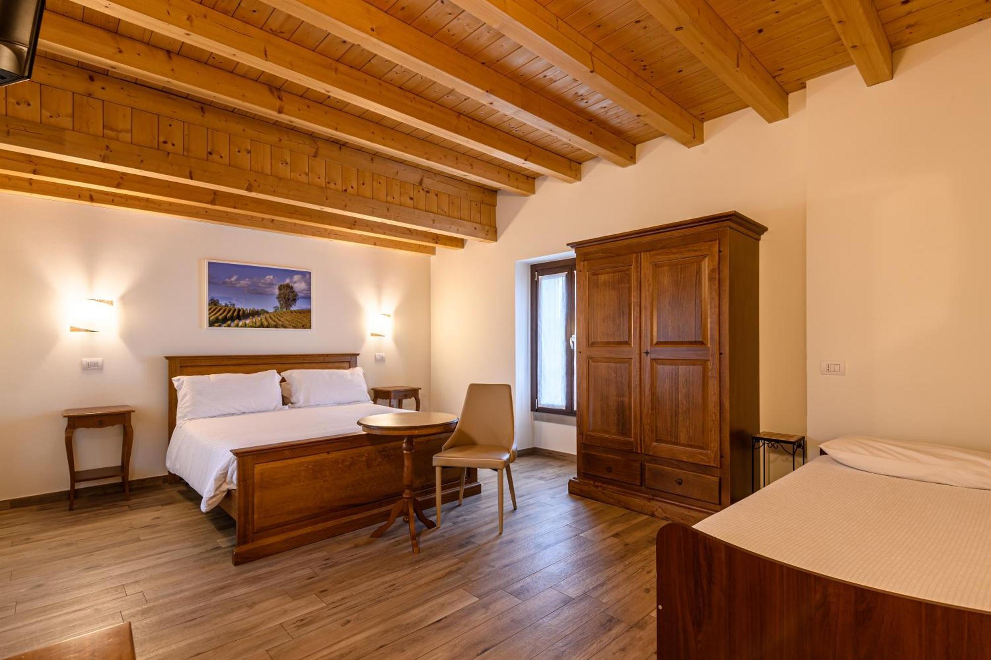 Il Glicine B&B Ristorante Cazzago San Martino ภายนอก รูปภาพ